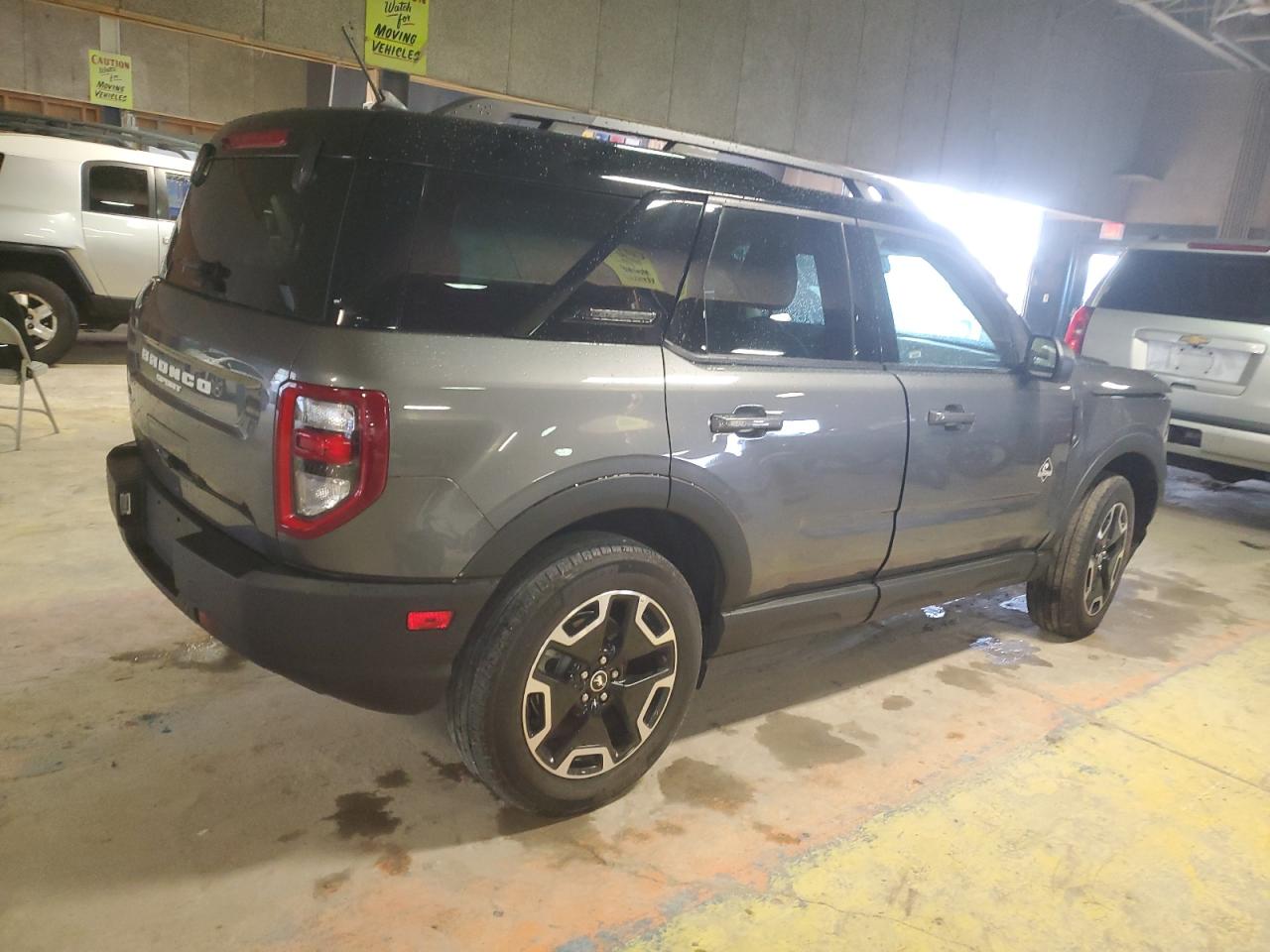 2022 Ford Bronco VIN 3FMCR9C62NRD48201 Copart auction photo, front end / minor dent/scratches damage thumbnail 3