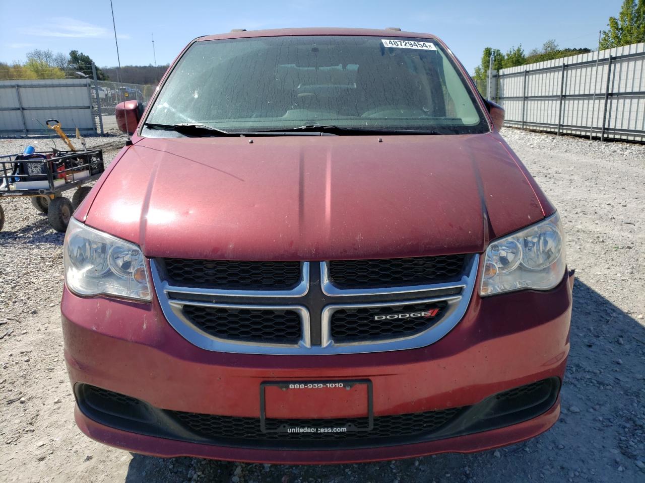 2015 Dodge Caravan VIN 2C4RDGCG0FR733497 Copart auction photo, side / front end damage thumbnail 5