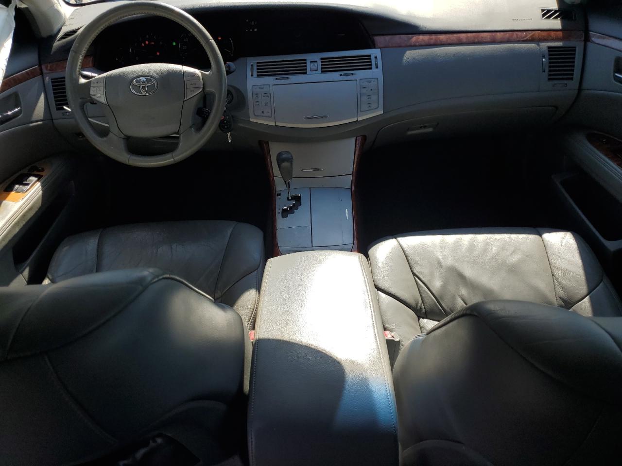 2005 Toyota Avalon VIN 4T1BK36B95U041168 Copart auction photo, all over damage thumbnail 8