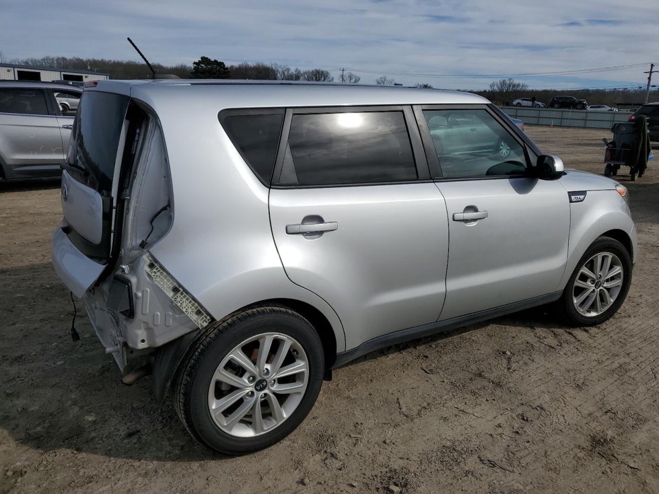 2019 KIA Soul VIN KNDJP3A52K7690257 Copart auction photo, rear end / minor dent/scratches damage thumbnail 3