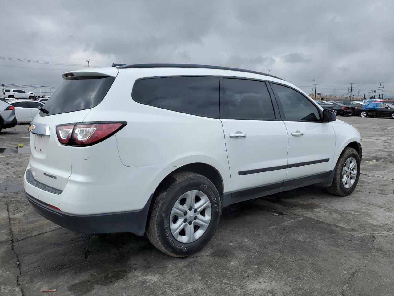 2017 Chevrolet Traverse VIN 1GNKVFKD4HJ294707 Copart auction photo, front end / side damage thumbnail 3