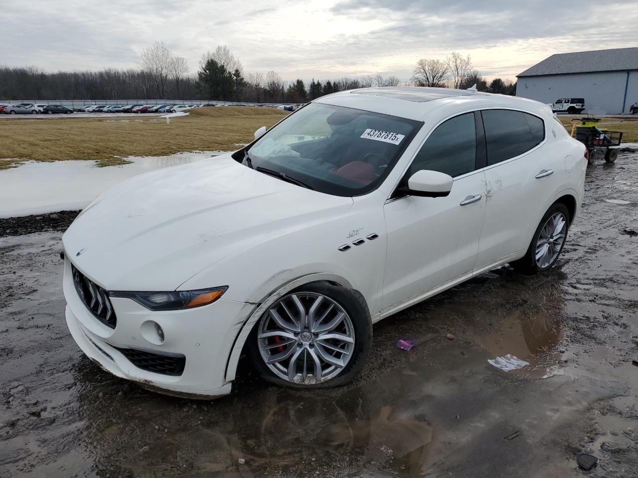 2022 Maserati Levante VIN ZN661XUA4NX393176 - Copart auction photo