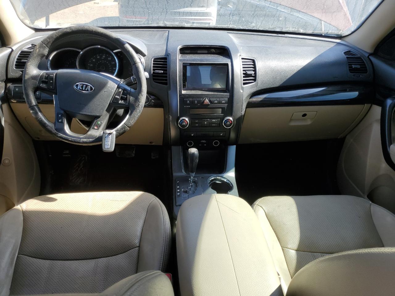 2013 KIA Sorento VIN 5XYKU3A60DG337348 Copart auction photo, rear end damage thumbnail 8