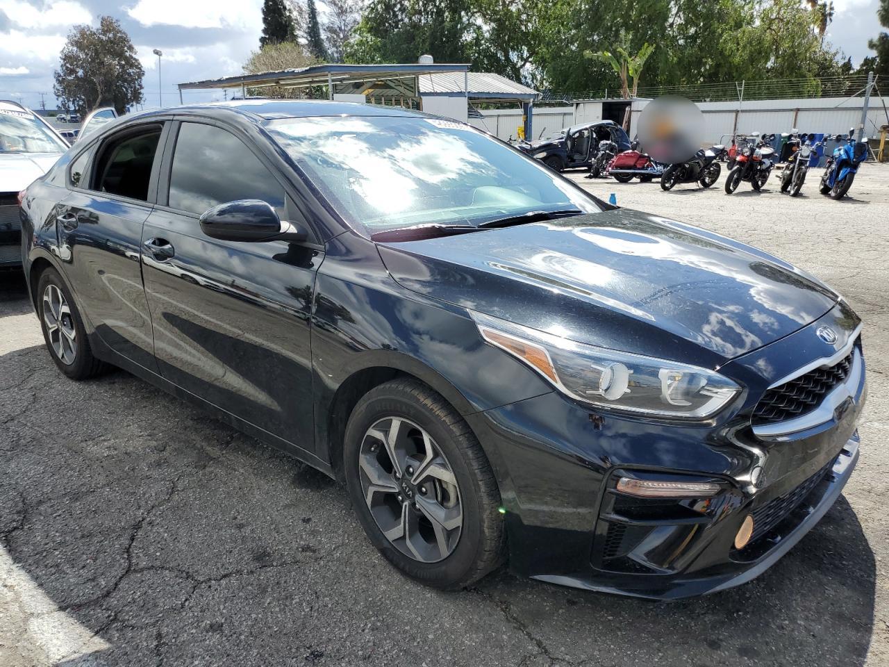 2019 KIA Forte VIN 3KPF24AD9KE082169 Copart auction photo, vandalism damage thumbnail 4
