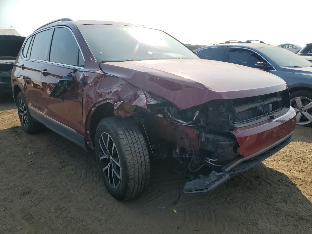 2021 Volkswagen Tiguan VIN 3VV3B7AX4MM008389 Copart auction photo, front end damage thumbnail 4