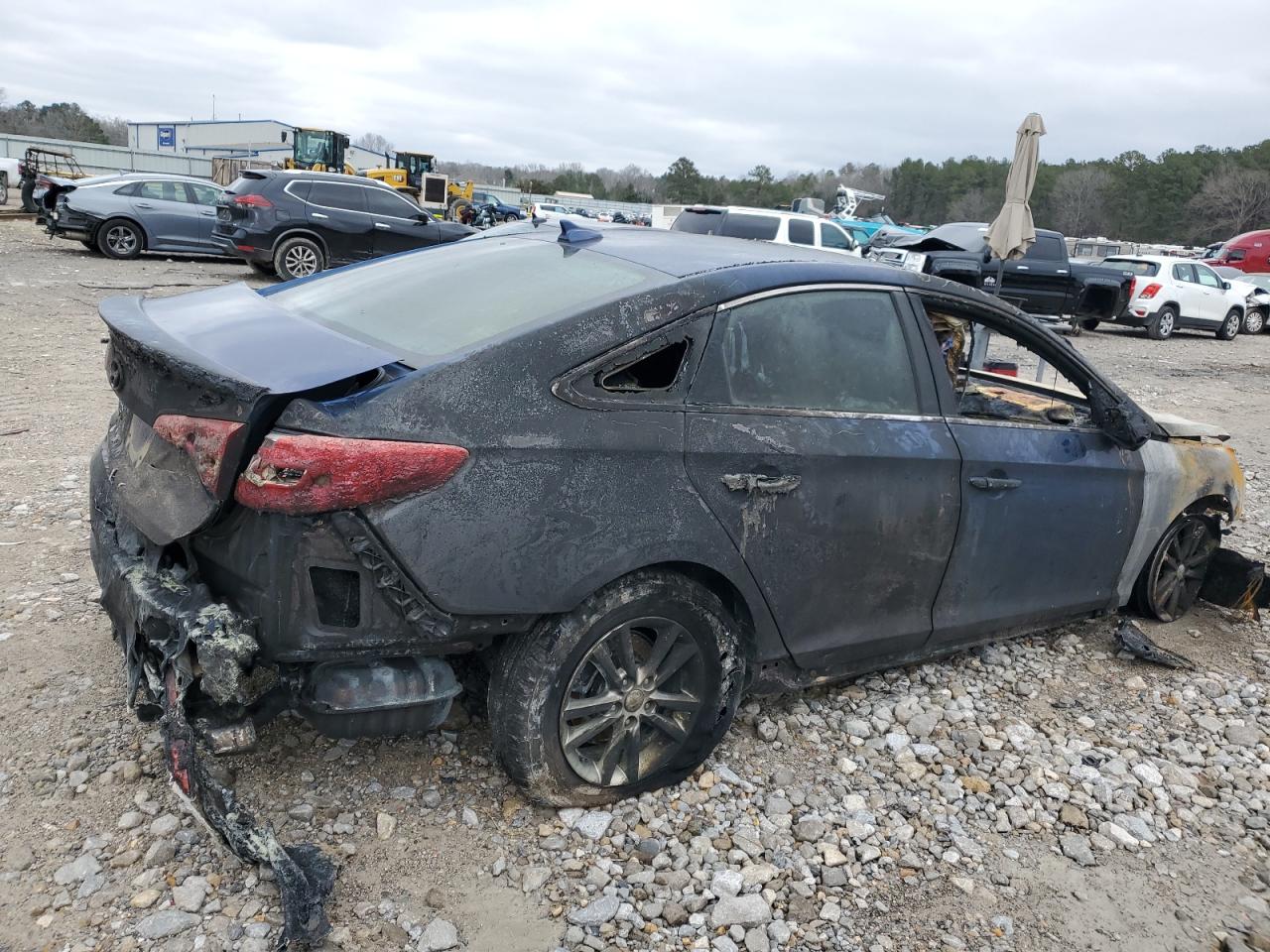 2015 Hyundai Sonata VIN 5NPE24AF8FH227247 Copart auction photo, burn damage thumbnail 3