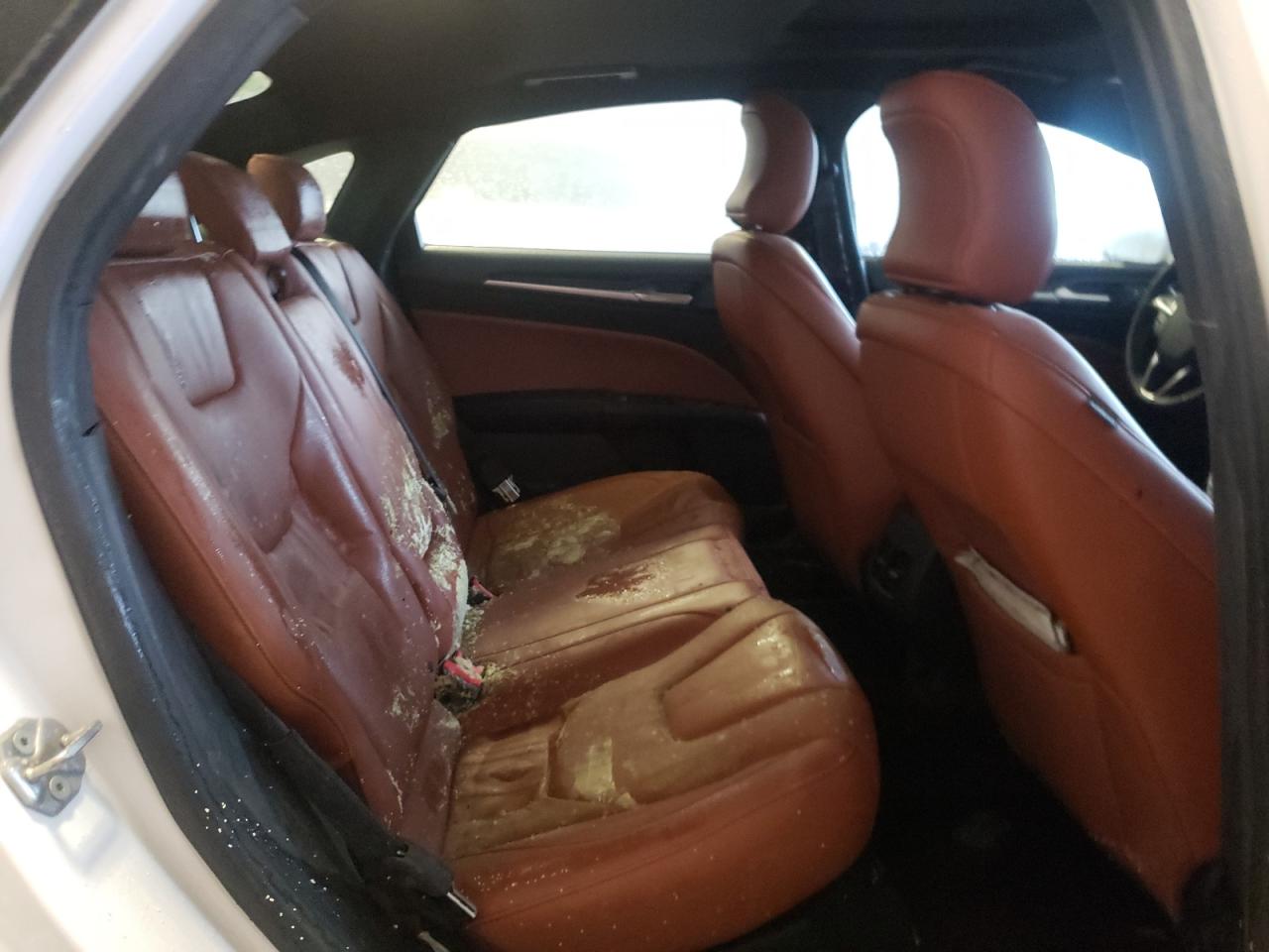 2019 Ford Fusion VIN 3FA6P0SU5KR159675 Copart auction photo, burn damage thumbnail 10