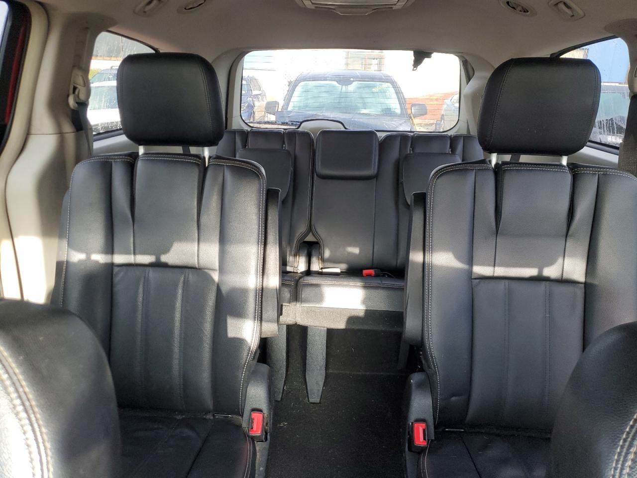 2014 Chrysler Town & Country VIN 2C4RC1BGXER163797 Copart auction photo, front end / side damage thumbnail 10