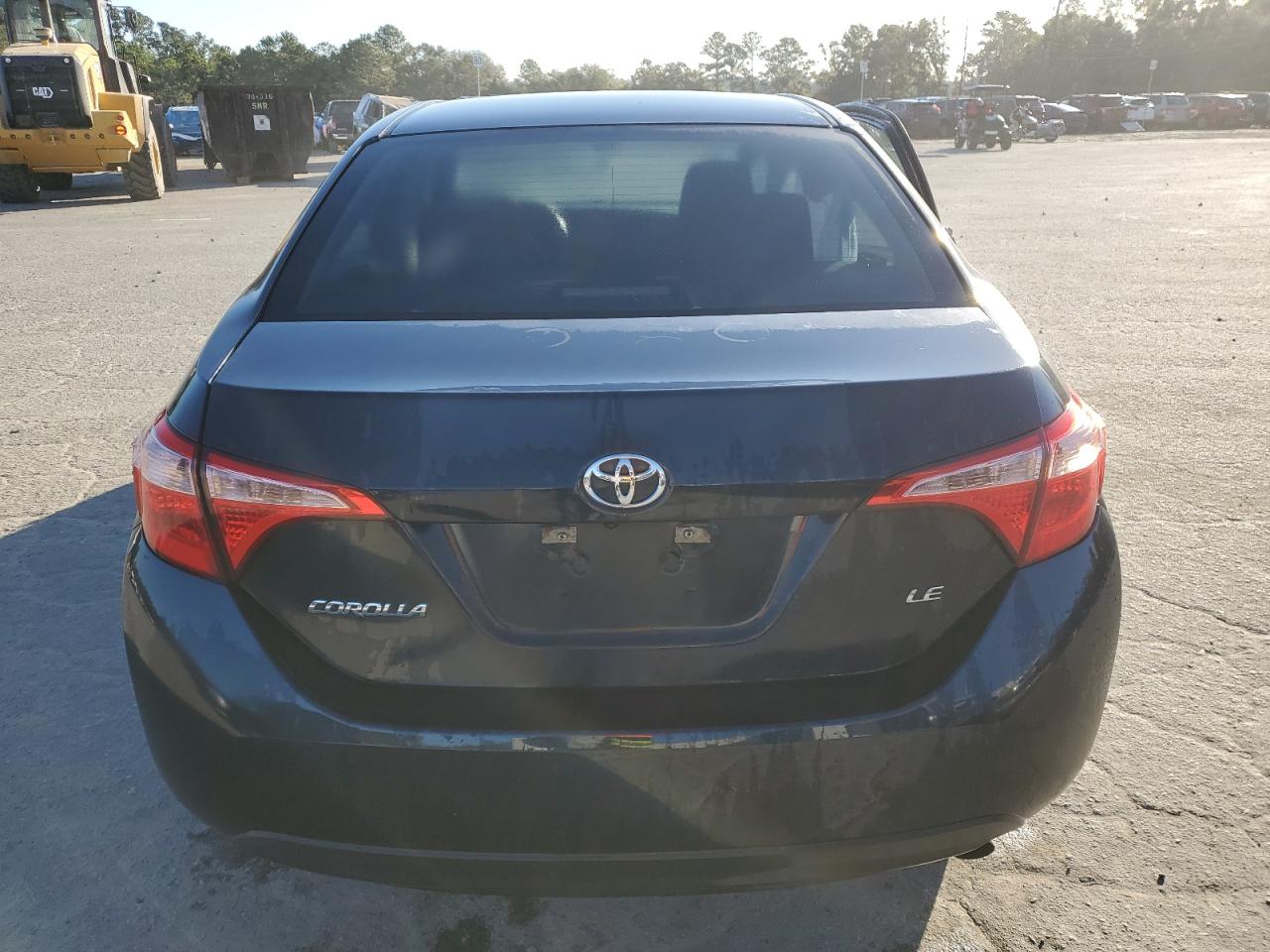 2019 Toyota Corolla VIN 5YFBURHE2KP873338 Copart auction photo, side / front end damage thumbnail 6