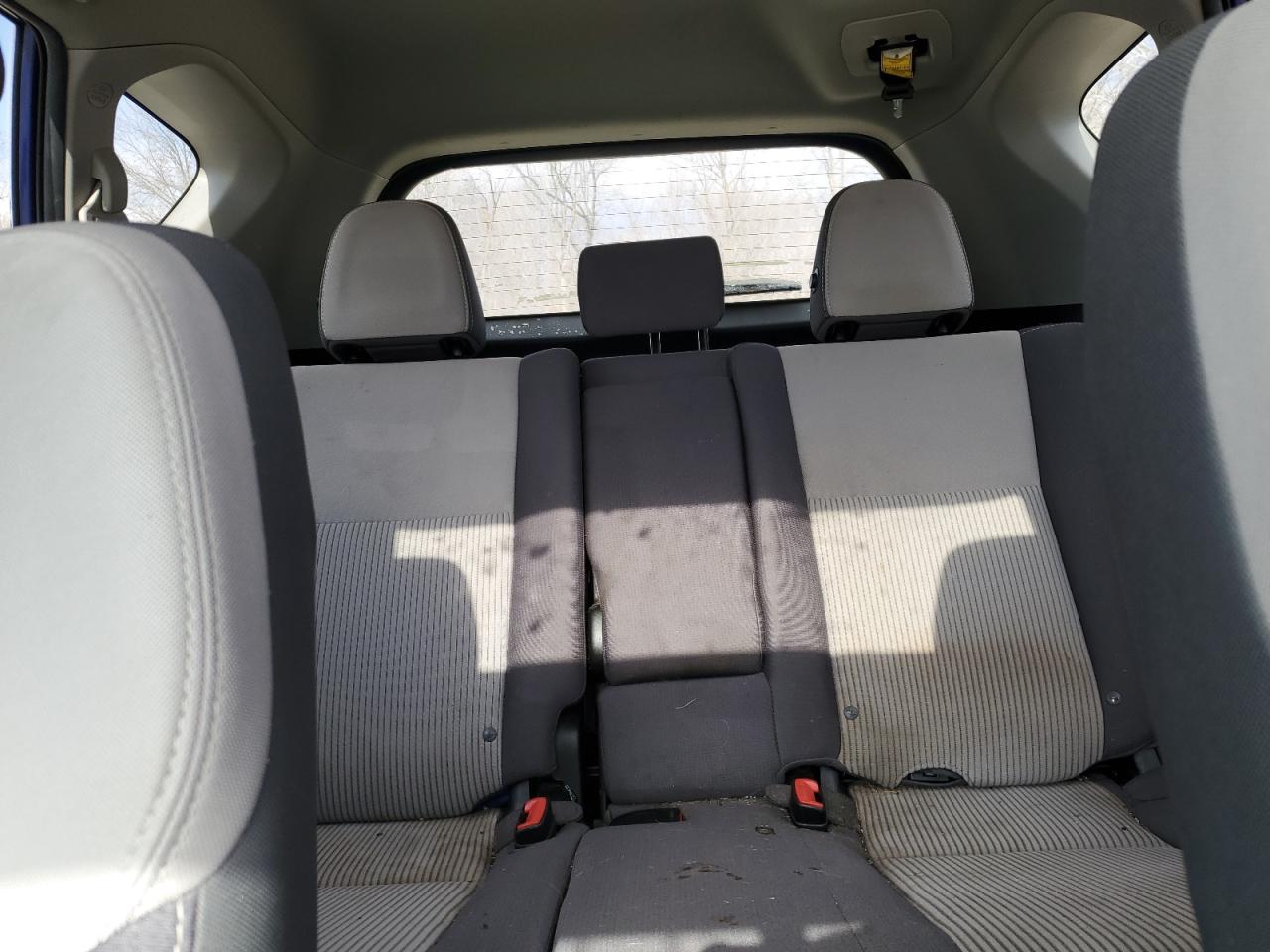2015 Toyota RAV 4 VIN 2T3RFREV3FW246916 Copart auction photo, front end damage thumbnail 10