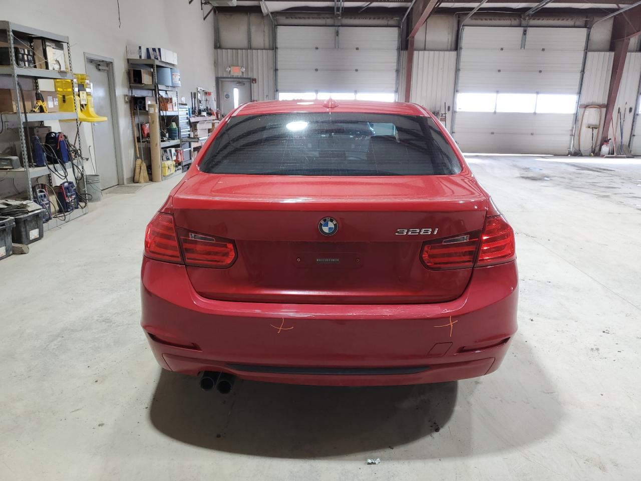 2012 BMW 3er VIN WBA3A5G57CNP15404 Copart auction photo, normal wear / water/flood damage thumbnail 6