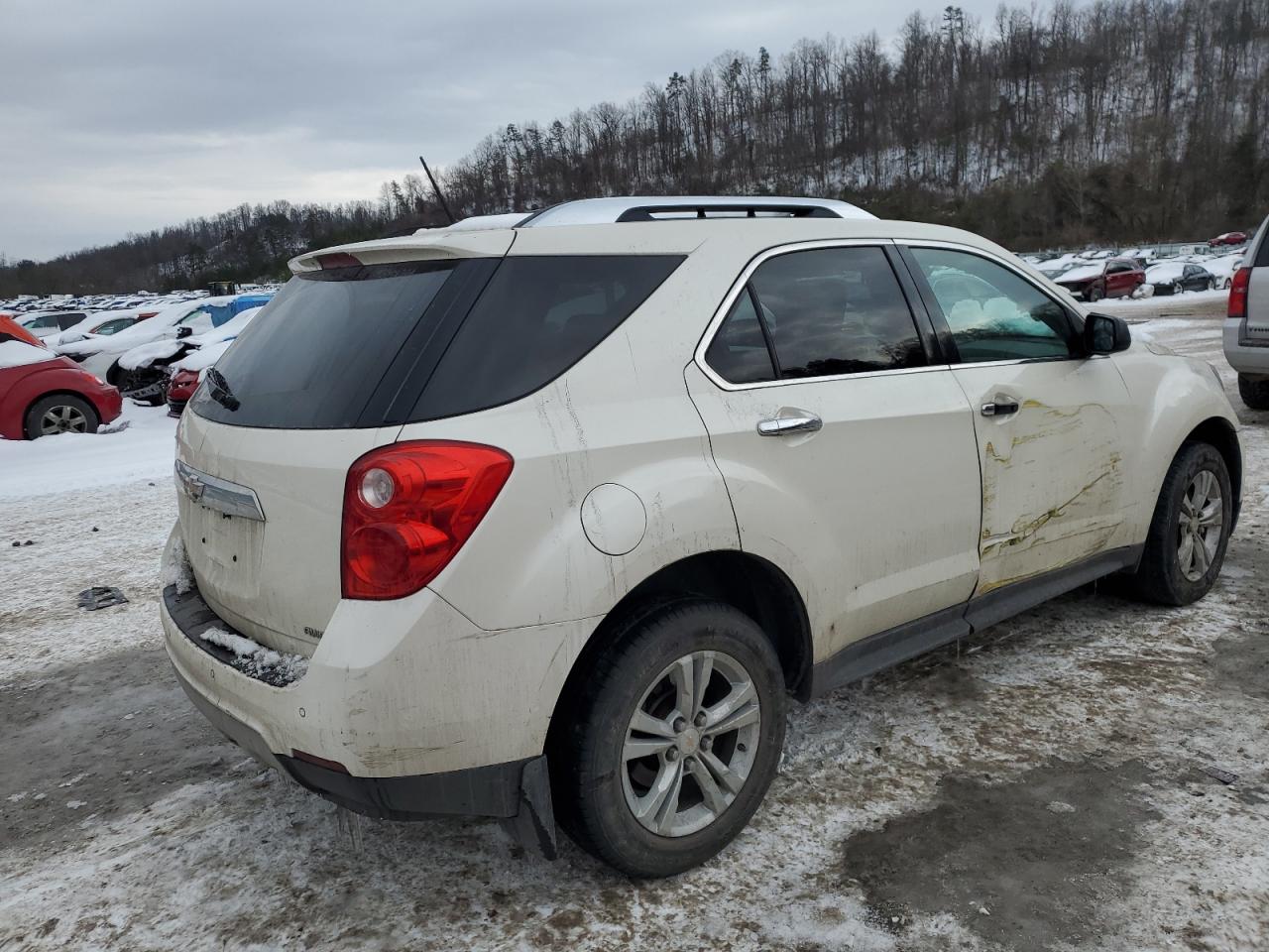 2013 Chevrolet Equinox VIN 1GNFLGEK6DZ129969 Copart auction photo, front end / side damage thumbnail 3