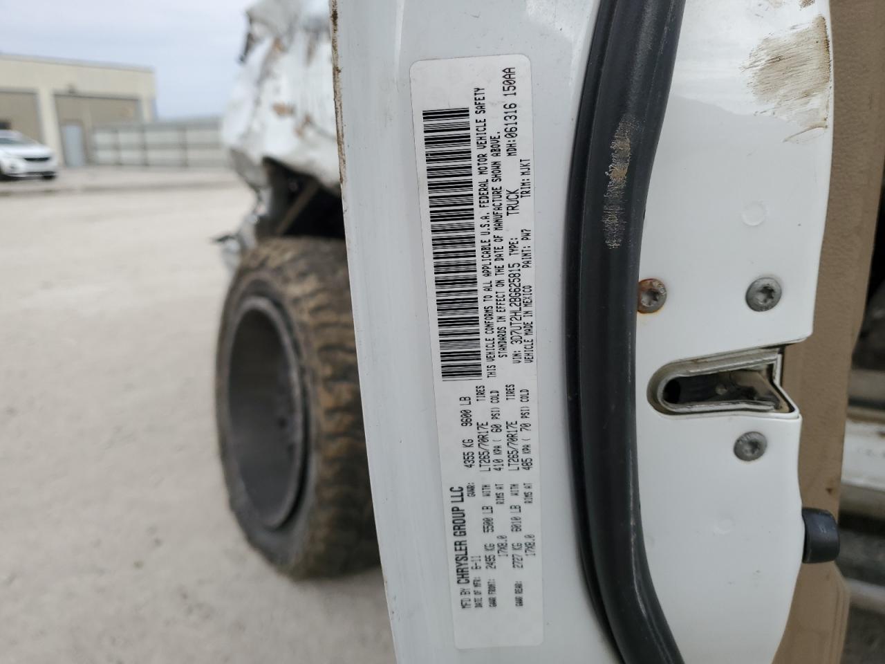 2011 Dodge RAM VIN 3D7UT2HL2BG625815 Copart auction photo, front end damage thumbnail 12