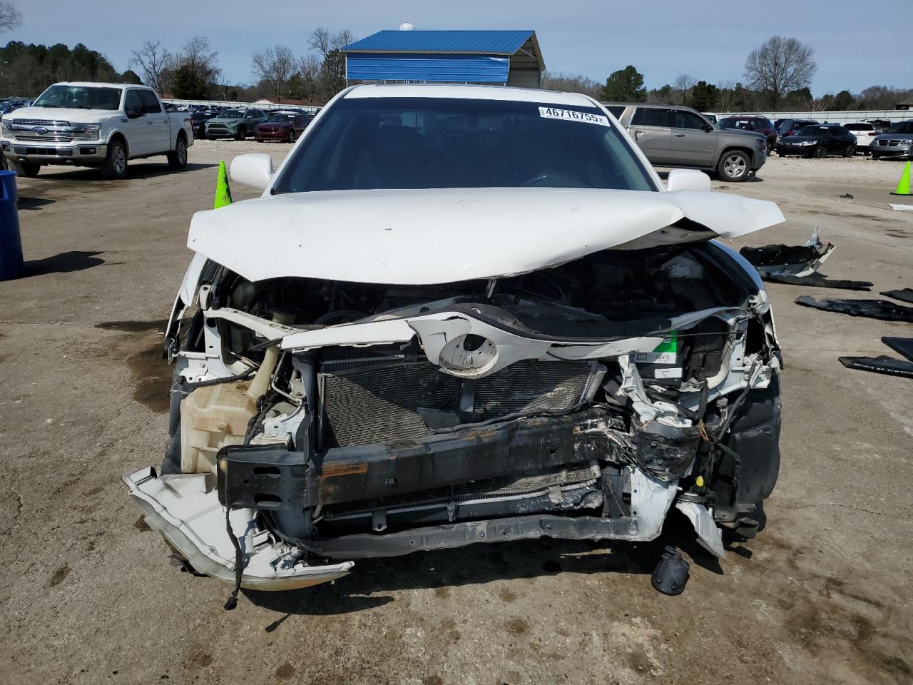 2010 Toyota Camry VIN 4T1BF3EK4AU529296 Copart auction photo, front end / minor dent/scratches damage thumbnail 5