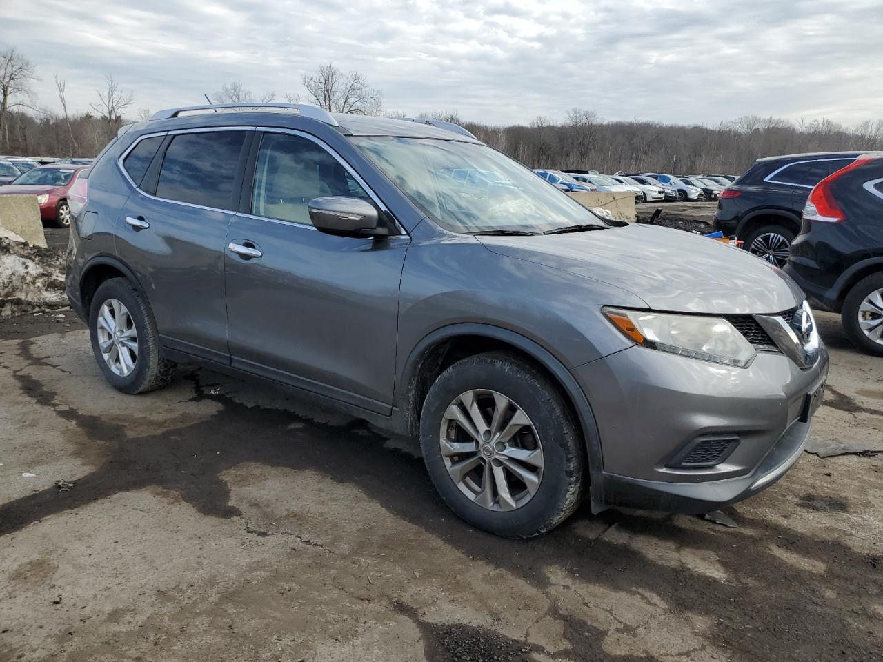 2015 Nissan Rogue VIN KNMAT2MT2FP531325 Copart auction photo, rear end / minor dent/scratches damage thumbnail 4