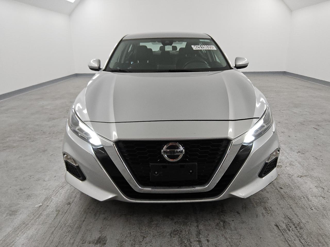 2021 Nissan Altima VIN 1N4BL4DV6MN338398 Copart auction photo, front end / side damage thumbnail 5