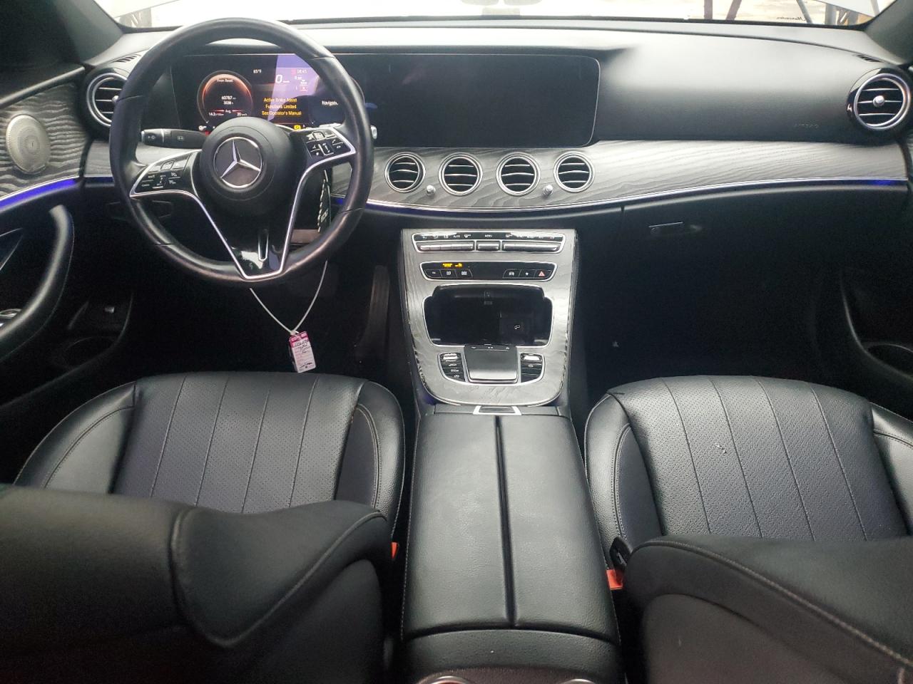 2021 Mercedes-Benz E-klasse VIN W1KZF8DB0MB000855 Copart auction photo, side damage thumbnail 8