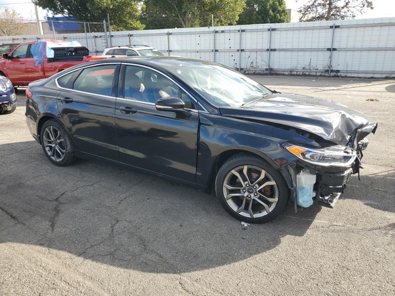2020 Ford Fusion VIN 3FA6P0RU7LR123445 Copart auction photo, front end damage thumbnail 4