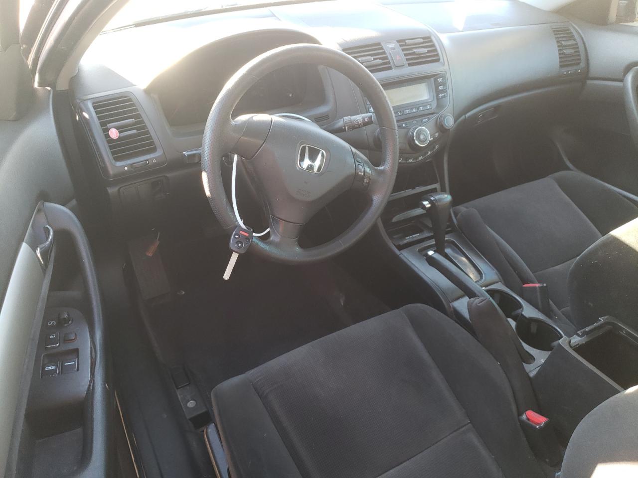 2004 Honda Accord VIN 1HGCM72244A019239 Copart auction photo, vandalism / front end damage thumbnail 8