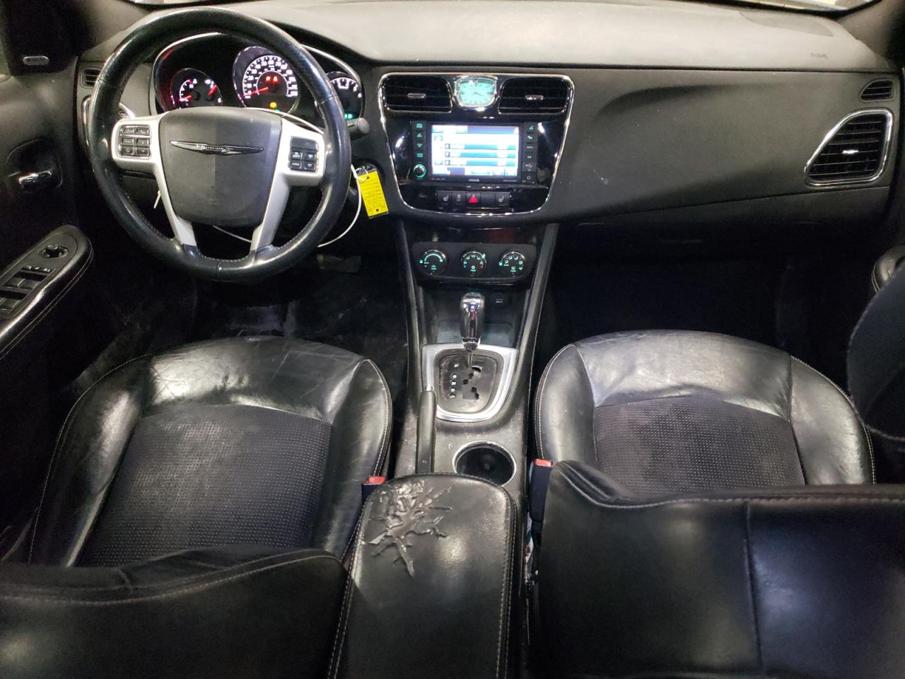 2013 Chrysler 200 VIN 1C3CCBCGXDN701733 Copart auction photo, front end damage thumbnail 8