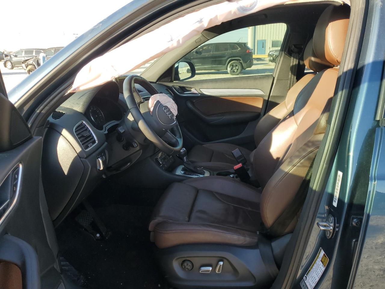 2018 Audi Q3 VIN WA1BCCFS2JR014936 Copart auction photo, front end damage thumbnail 7