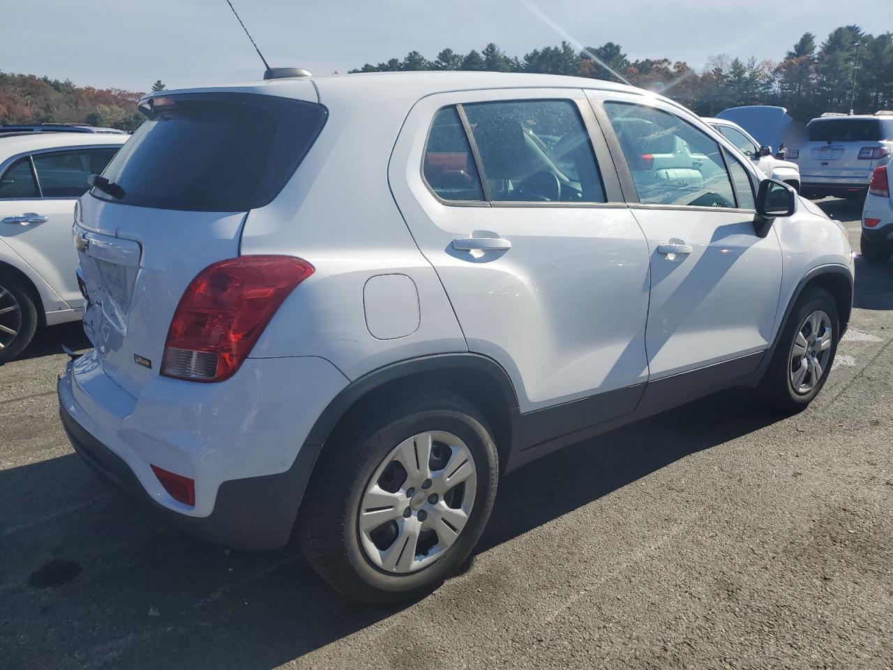 2017 Chevrolet Trax VIN 3GNCJKSB0HL287060 Copart auction photo, rear end / front end damage thumbnail 3