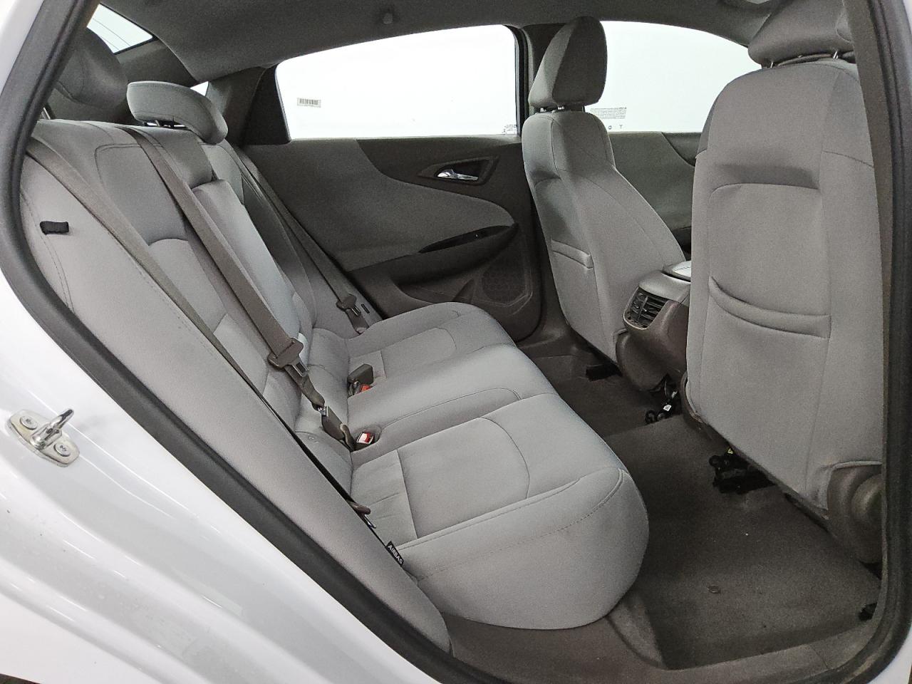 2022 Chevrolet Malibu VIN 1G1ZD5ST5NF135729 Copart auction photo, front end / minor dent/scratches damage thumbnail 10