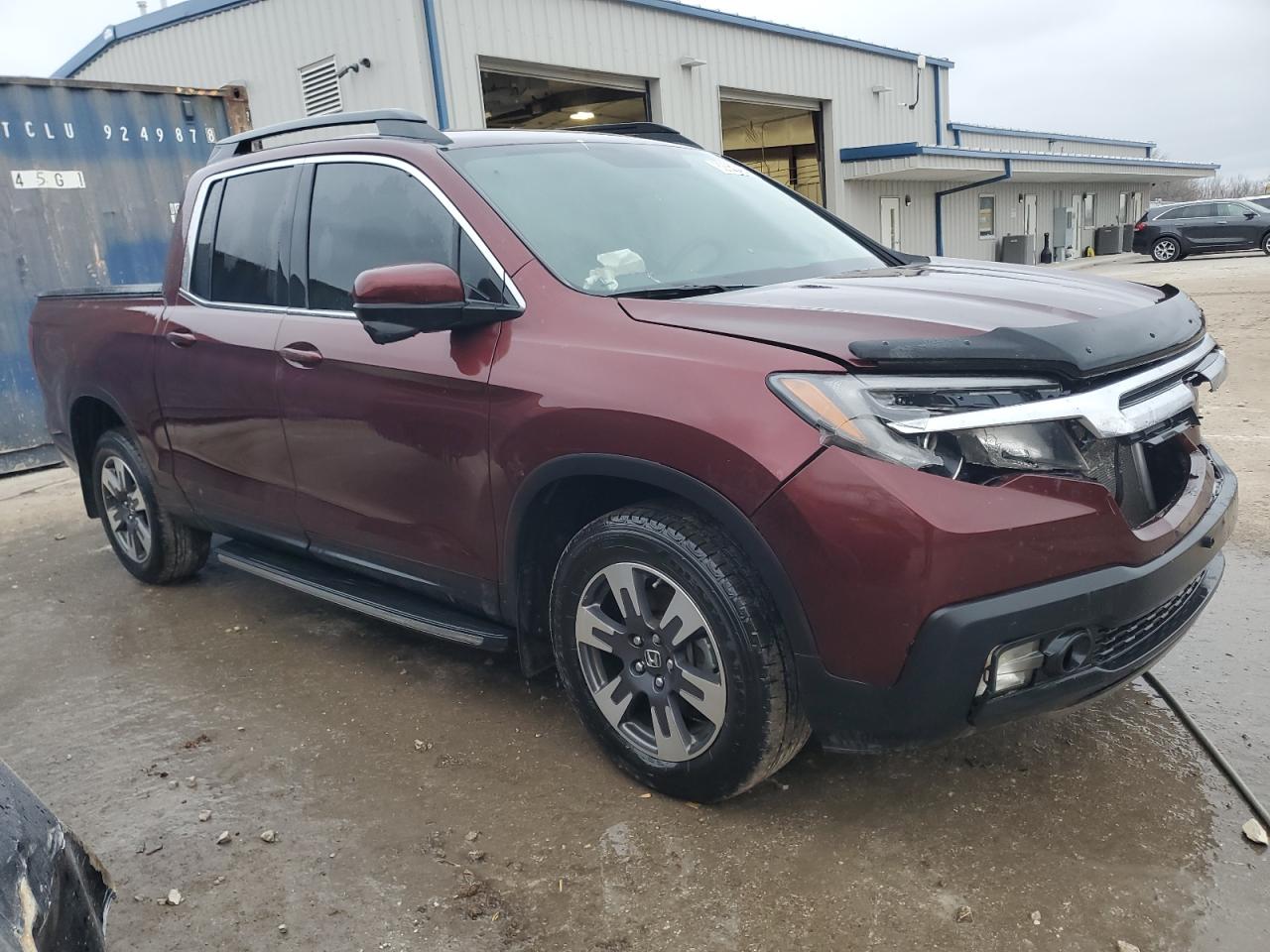 2017 Honda Ridgeline VIN 5FPYK3F60HB011501 Copart auction photo, front end damage thumbnail 4