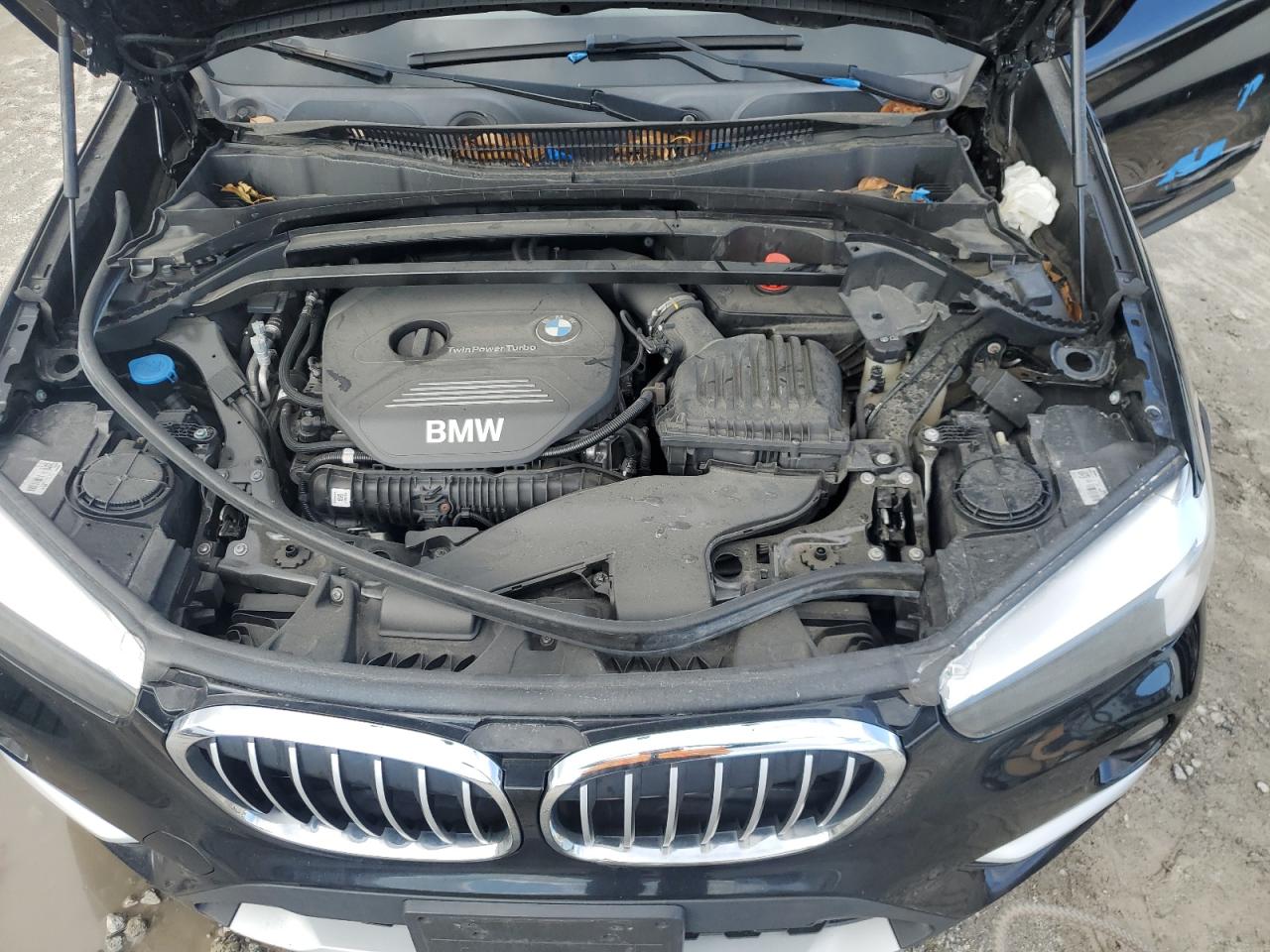 2018 BMW X1 VIN WBXHT3C3XJ3H30084 Copart auction photo, undercarriage / side damage thumbnail 11