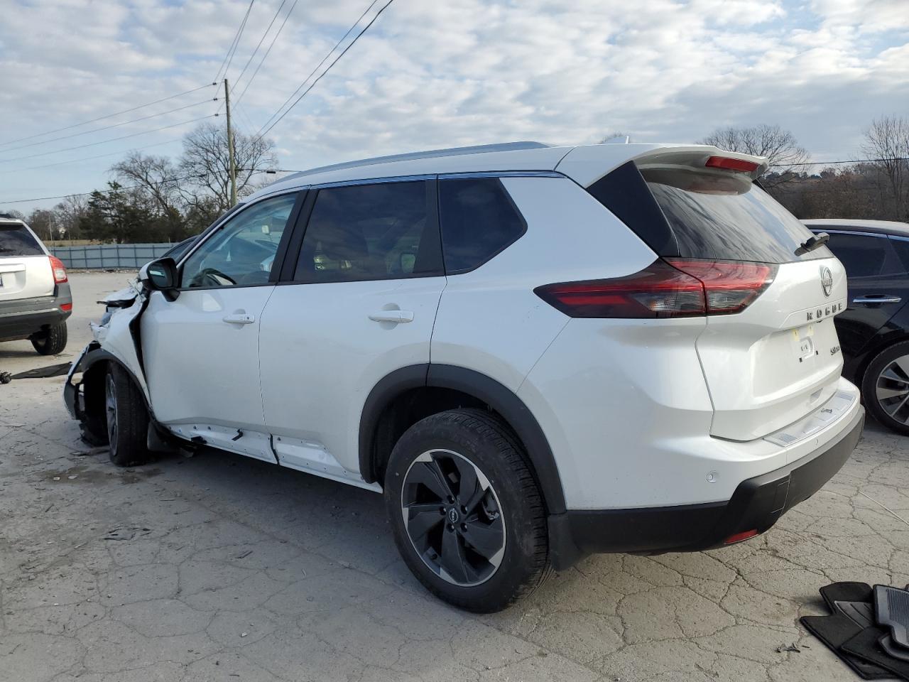 2024 Nissan Rogue VIN JN8BT3BB5RW286779 Copart auction photo, front end damage thumbnail 2