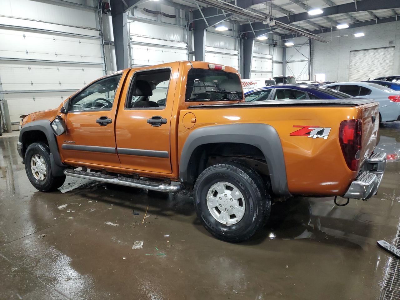 2005 Chevrolet Colorado VIN 1GCDT136058186159 Copart auction photo, rollover damage thumbnail 2