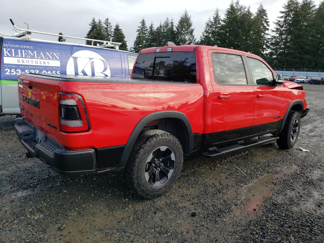 2020 RAM 1500 VIN 1C6SRFLT9LN351740 Copart auction photo, front end damage thumbnail 3