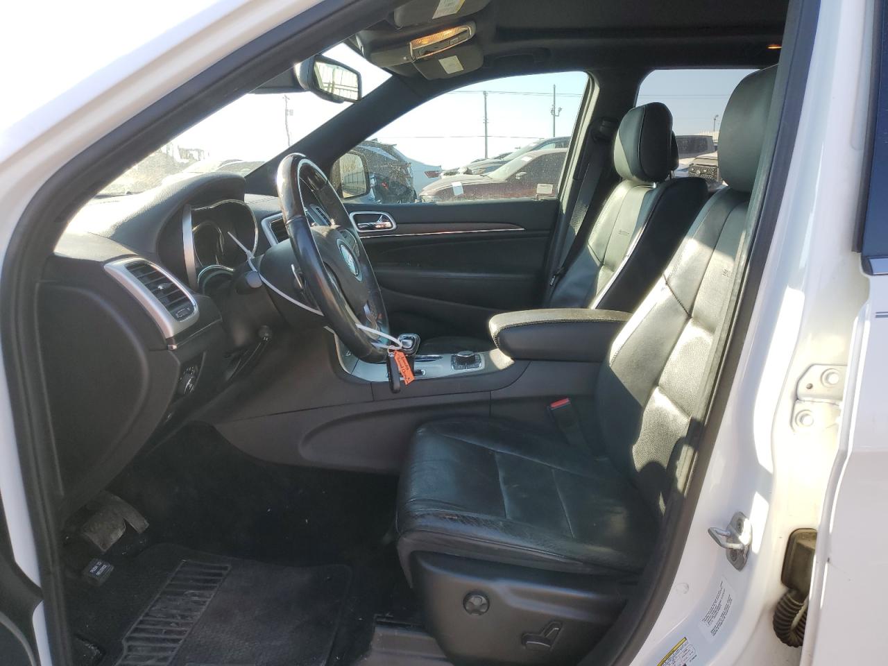 2014 Jeep Grand Cherokee VIN 1C4RJFJT8EC106265 Copart auction photo, front end / minor dent/scratches damage thumbnail 7