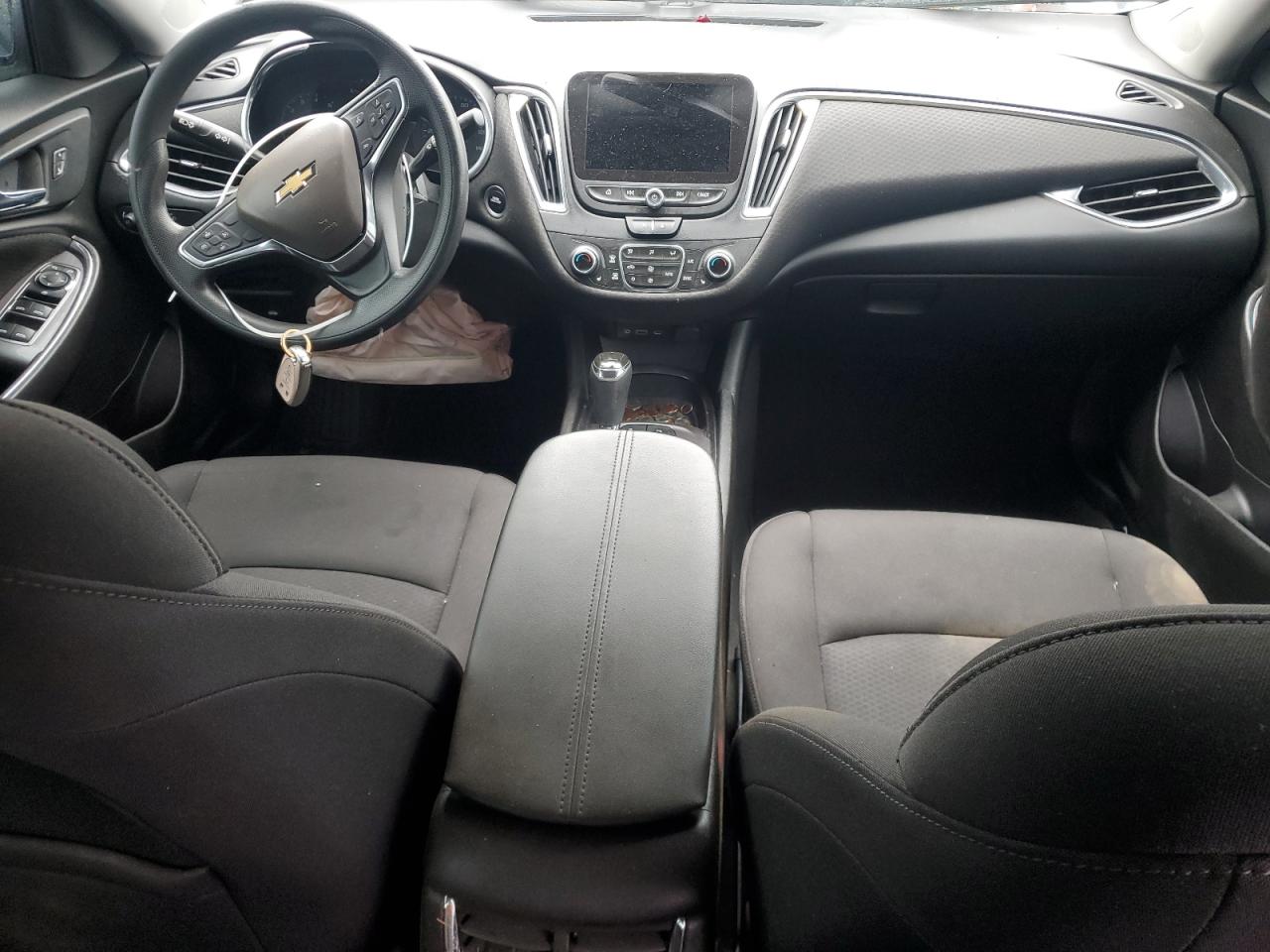 2020 Chevrolet Malibu VIN 1G1ZD5ST7LF015427 Copart auction photo, front end / rear end damage thumbnail 8