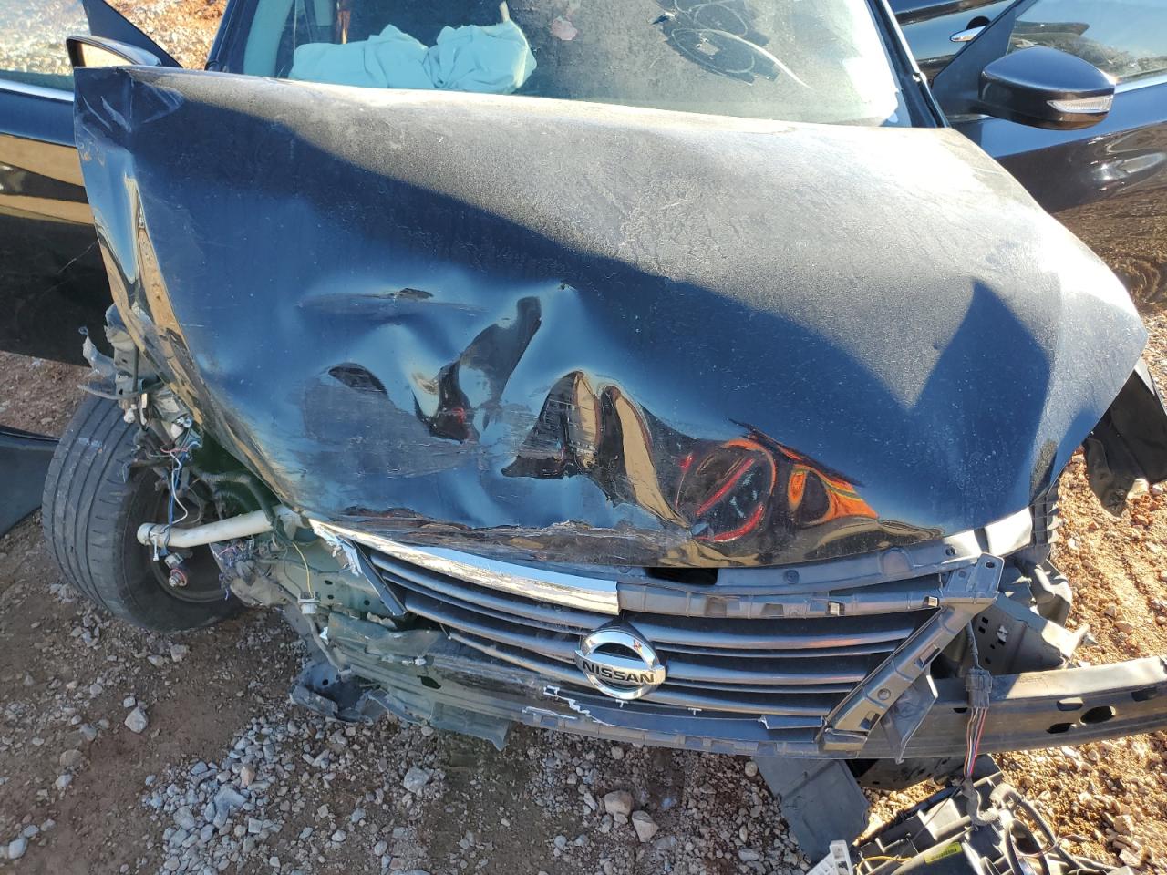 2015 Nissan Sentra VIN 3N1AB7AP2FY272649 Copart auction photo, front end / minor dent/scratches damage thumbnail 12
