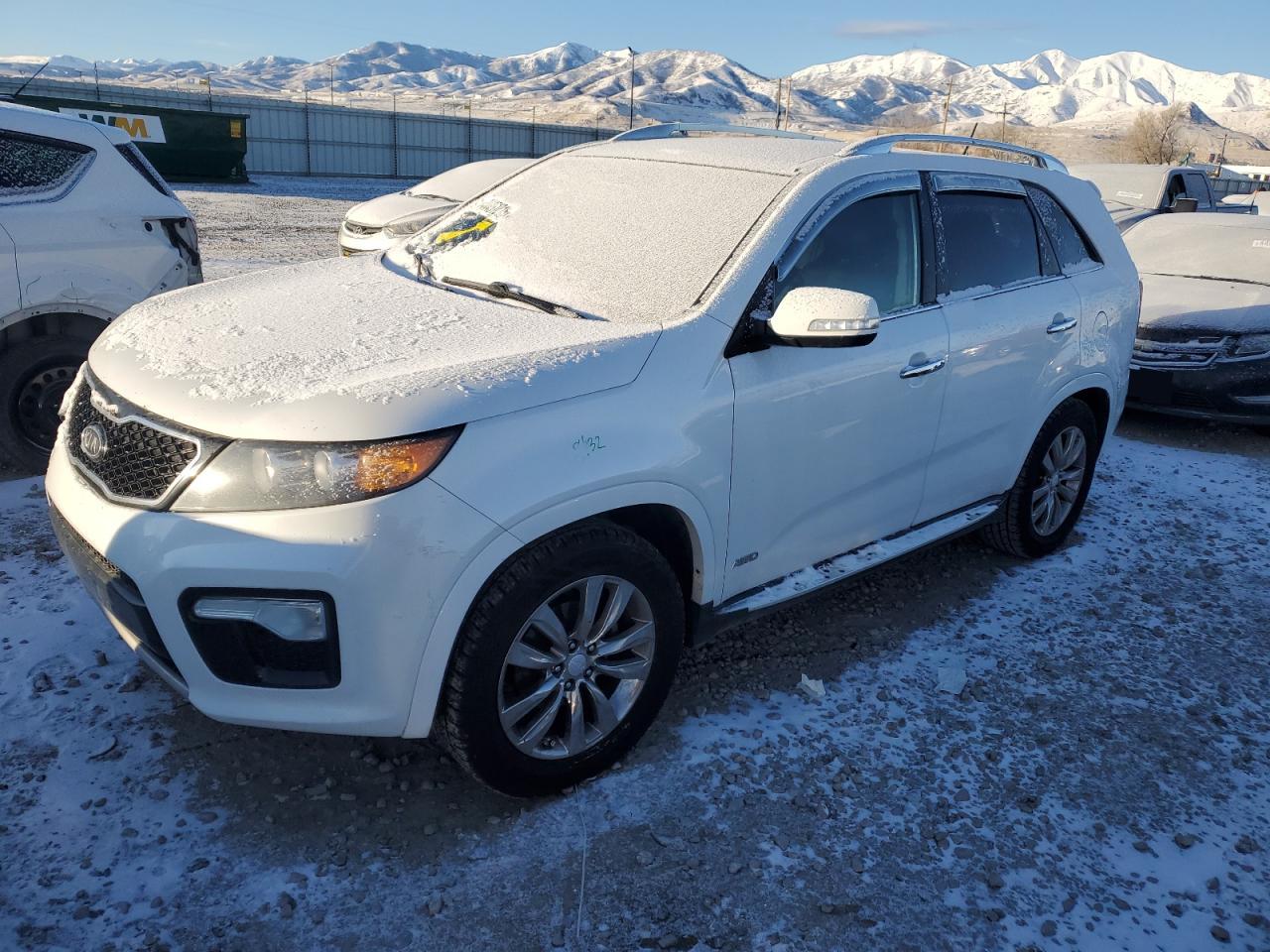 2013 KIA Sorento VIN 5XYKWDA22DG378707