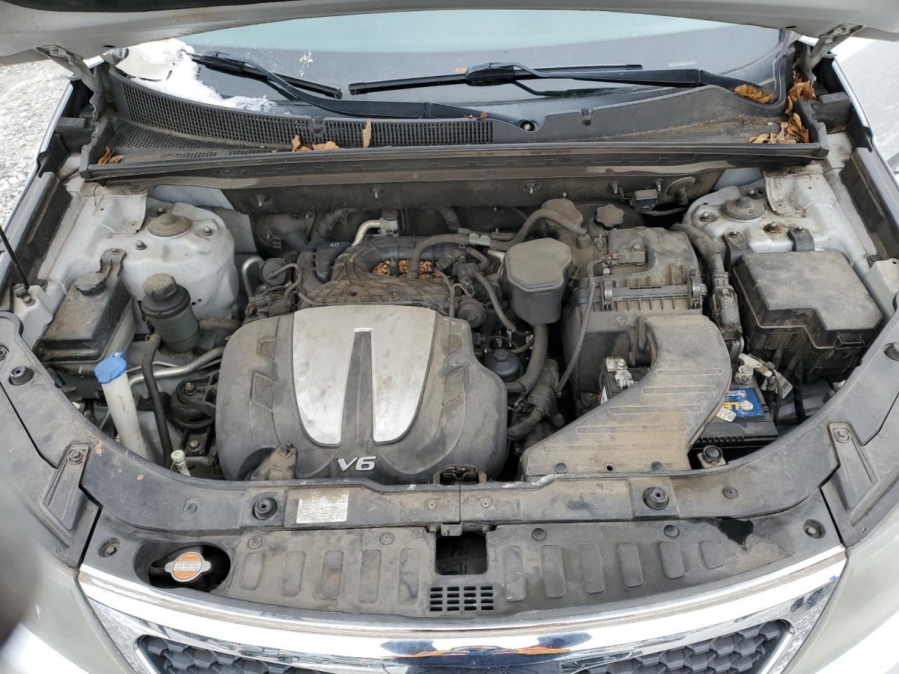 2011 KIA Sorento VIN 5XYKU4A28BG075868 Copart auction photo, rear end damage thumbnail 12