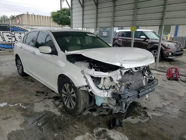 2015 Honda Accord VIN 1HGCR2F3XFA124569 Copart auction photo, front end damage thumbnail 11