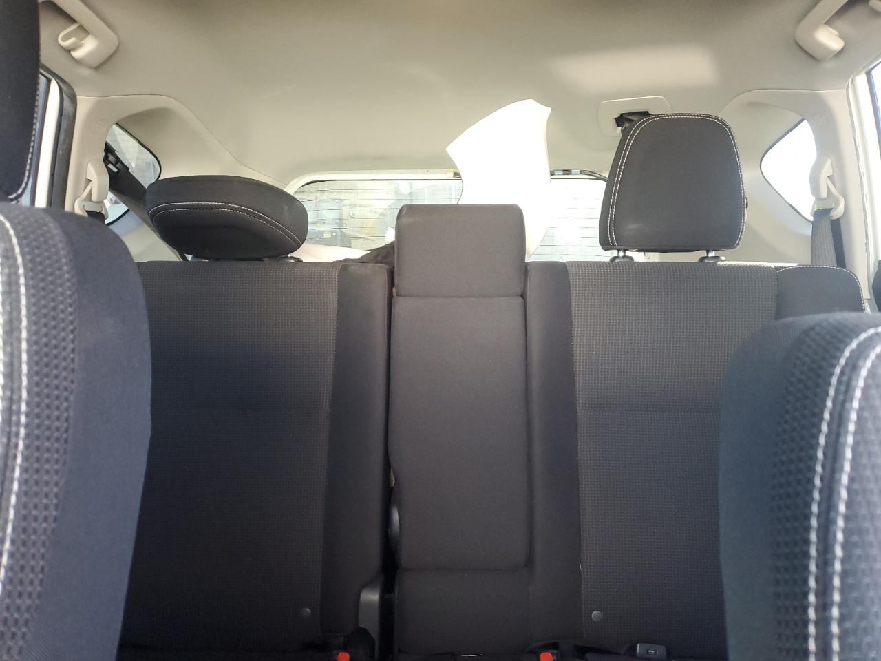2017 Toyota RAV 4 VIN JTMWFREV5HJ116530 Copart auction photo, rear end / minor dent/scratches damage thumbnail 10