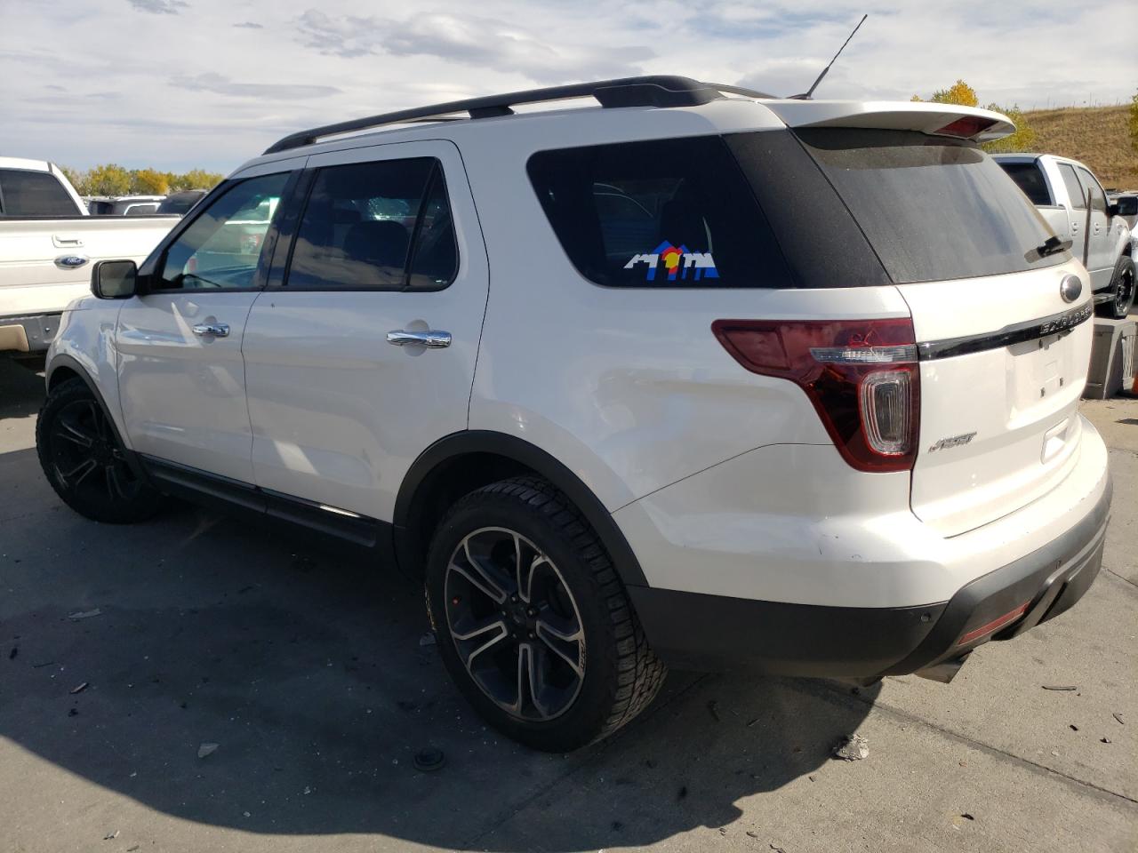 2013 Ford Explorer VIN 1FM5K8GT2DGB83750 Copart auction photo, undercarriage / hail damage thumbnail 2