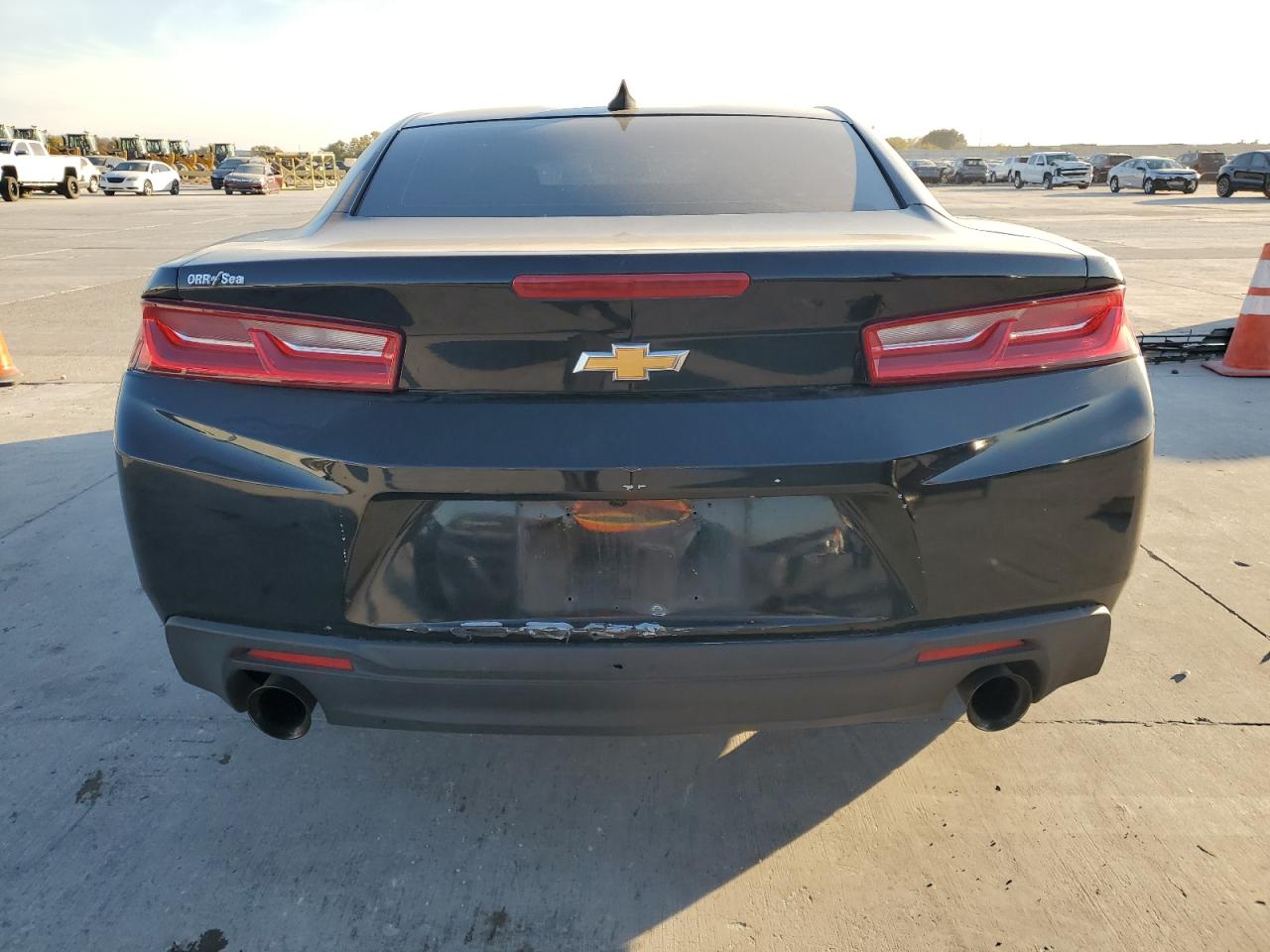 2016 Chevrolet Camaro VIN 1G1FA1RS9G0165209 Copart auction photo, front end / minor dent/scratches damage thumbnail 6