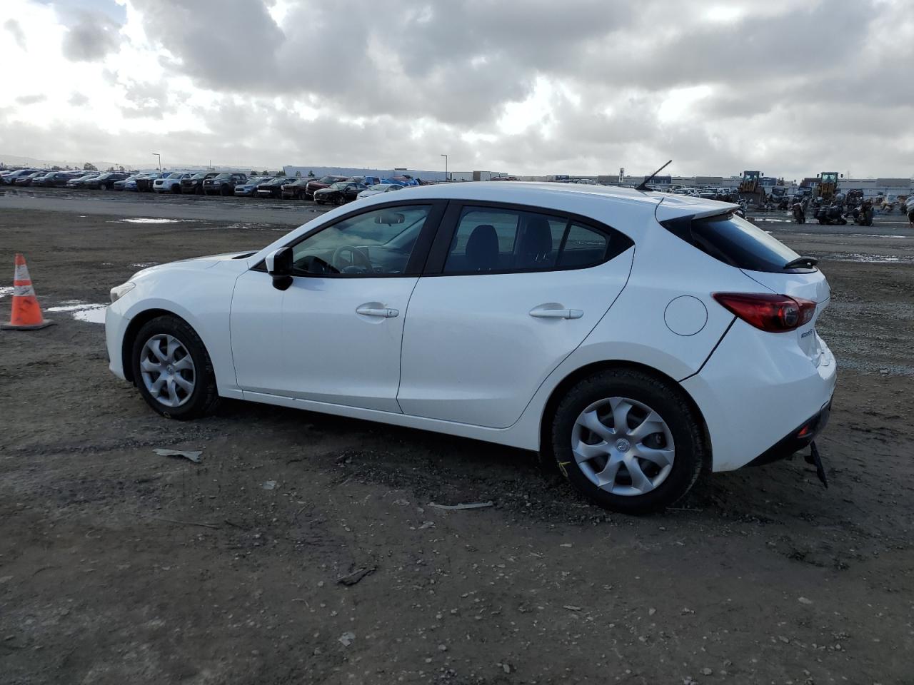 2016 Mazda 3 VIN JM1BM1J79G1287549 Copart auction photo, rear end damage thumbnail 2