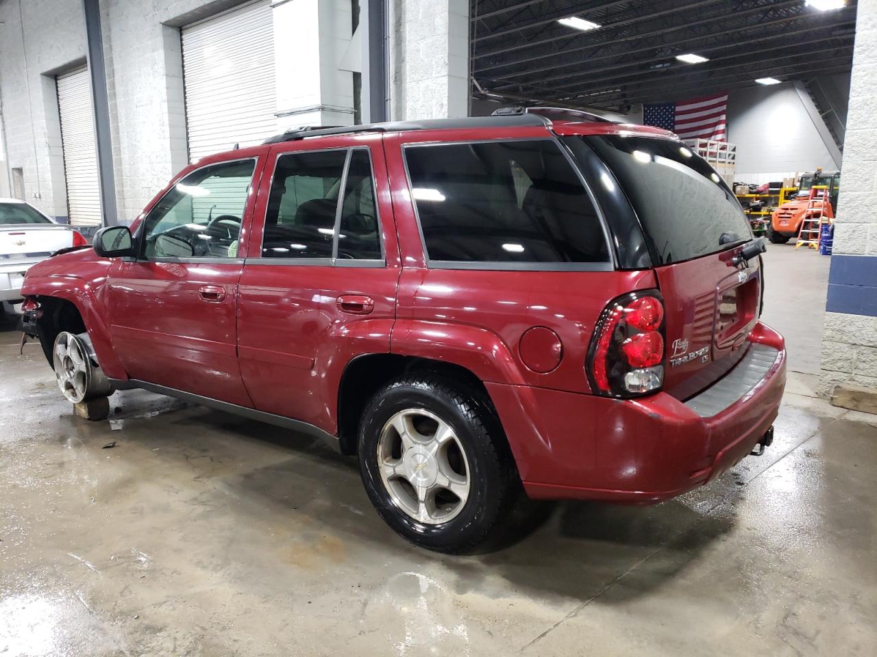 2009 Chevrolet TrailBlazer VIN 1GNDT33S392103364 Copart auction photo, front end / side damage thumbnail 2
