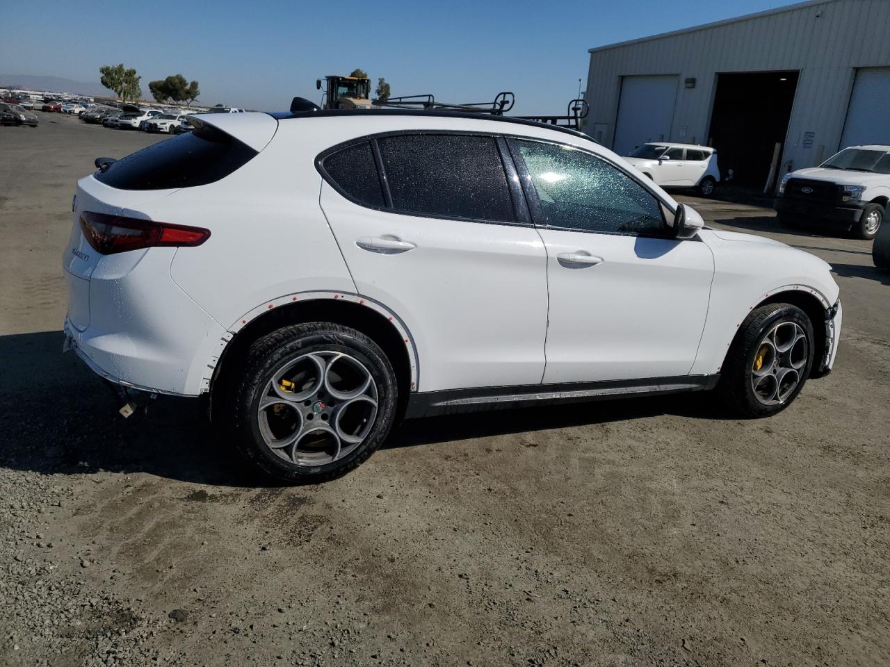 2019 Alfa Romeo Stelvio VIN ZASPAKAN7K7C32114 Copart auction photo, all over / rear end damage thumbnail 3