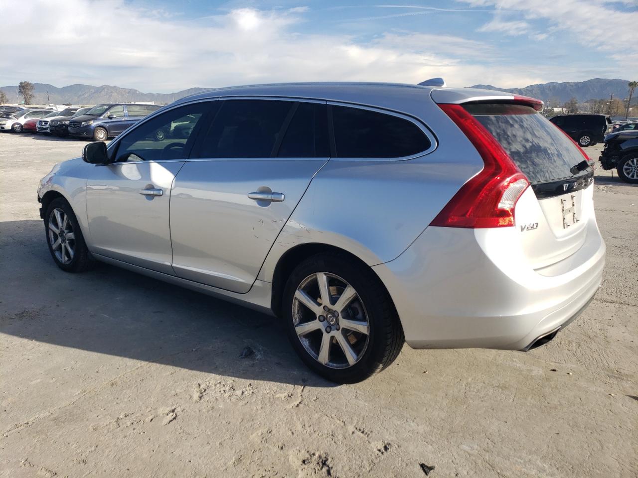 2017 Volvo V60 VIN YV140MEK9H1372844 Copart auction photo, front end damage thumbnail 2