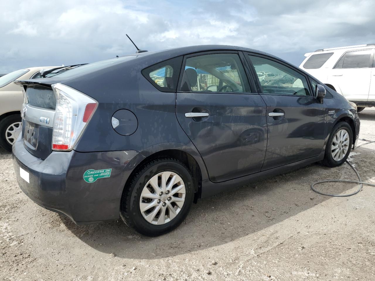2013 Toyota Prius VIN JTDKN3DP5D3047354 Copart auction photo, water/flood damage thumbnail 3