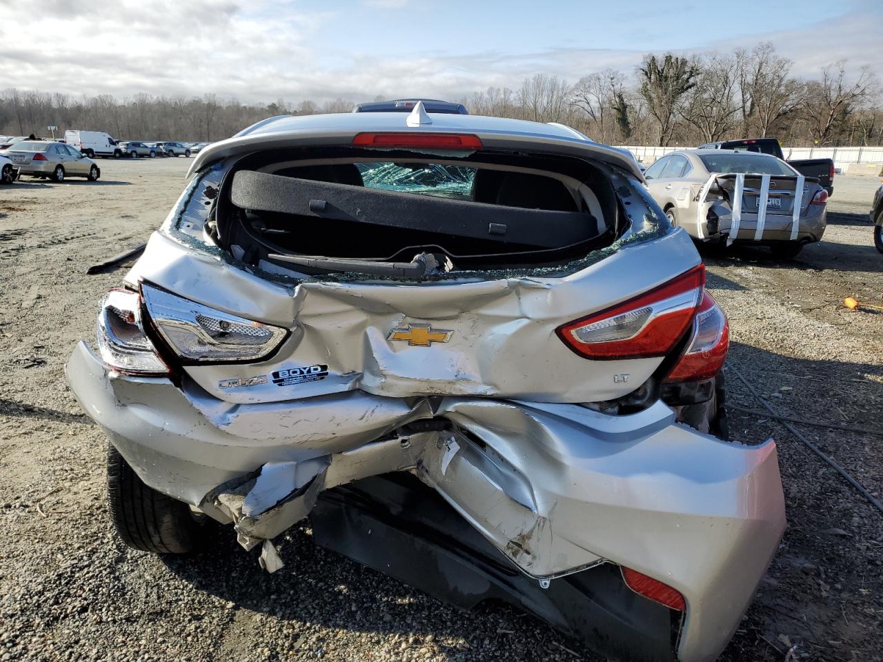 2017 Chevrolet Cruze VIN 3G1BE6SM4HS582596 Copart auction photo, front end / rear end damage thumbnail 6