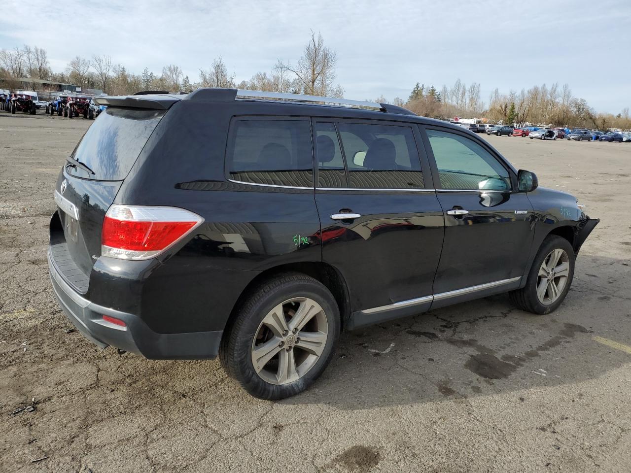 2013 Toyota Highlander VIN 5TDDK3EH5DS244242 Copart auction photo, front end / side damage thumbnail 3