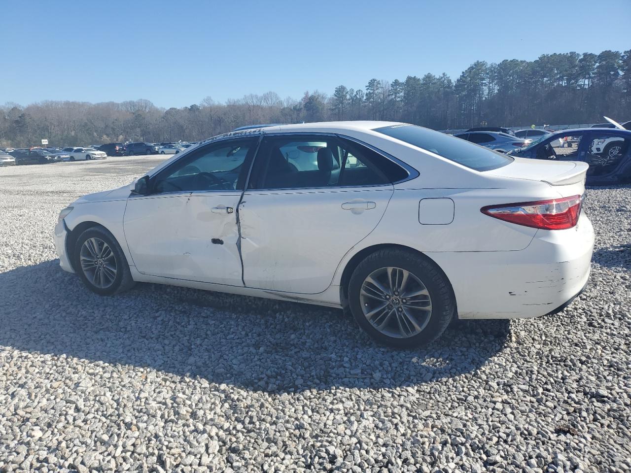 2015 Toyota Camry VIN 4T1BF1FK4FU018620 Copart auction photo, side / front end damage thumbnail 2