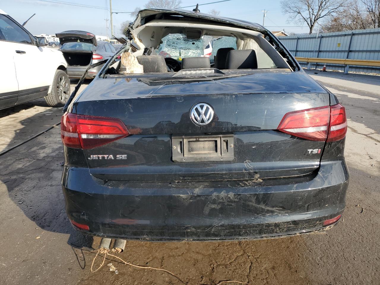 2016 Volkswagen Jetta VIN 3VWD67AJ5GM328860 Copart auction photo, all over damage thumbnail 6